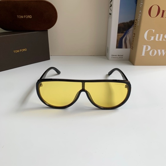 Tom Ford Accessories - Tom Ford Unisex Sunglasses Fashion Eyewear Driving Shades ✨